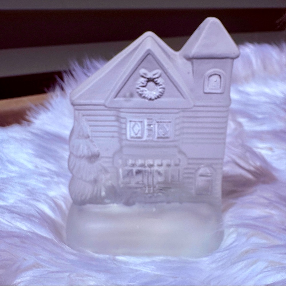 Timeless Treasures Vintage Frosted Glass TEA LIGHT CANDLE HOLDER | Victorian